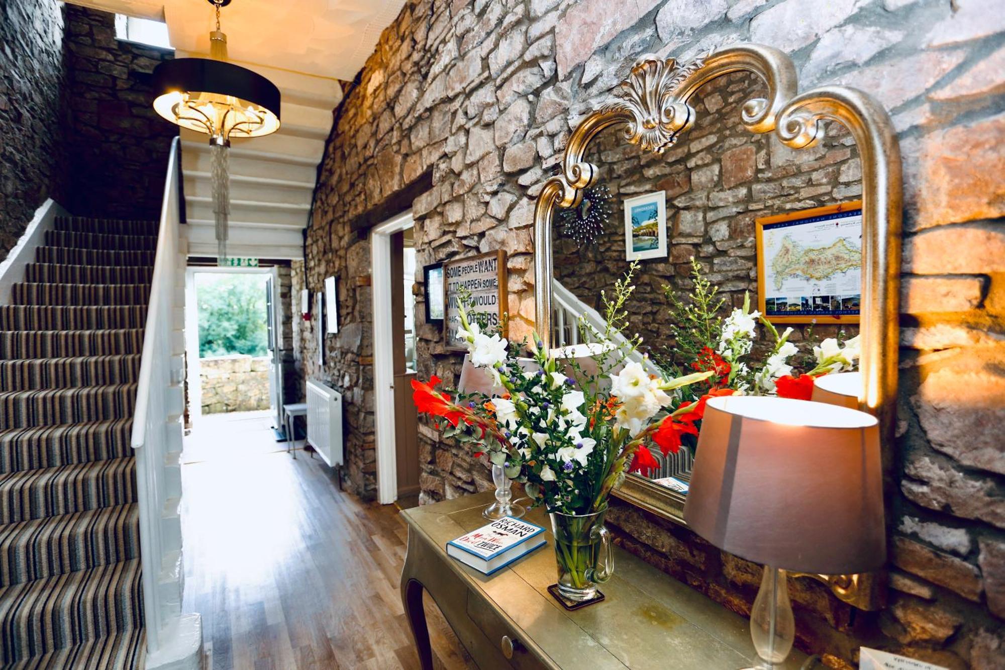 Вилла Ty Croeso House Llangattock Экстерьер фото